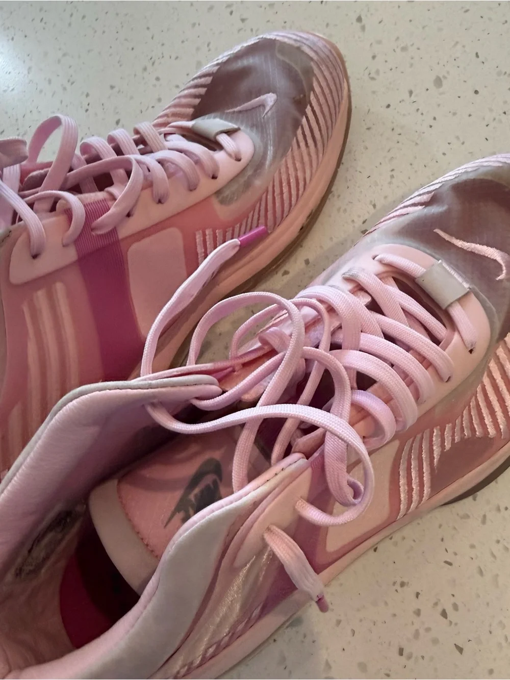 9.5 Nike LeBron X John Elliott Icon QS Basketball Shoes Tulip Pink Women’s